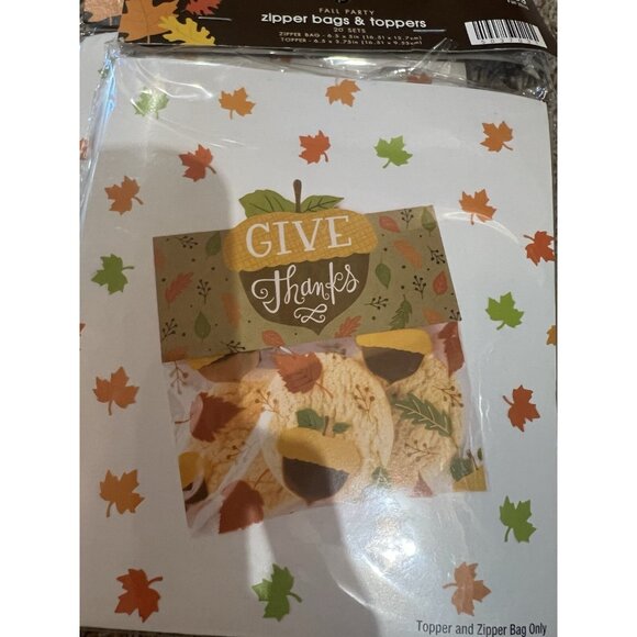 4 NEW Treat Box and Bags Crafting Kits & Zipper Bags & Toppers ~ FALL - Picture 5 of 8